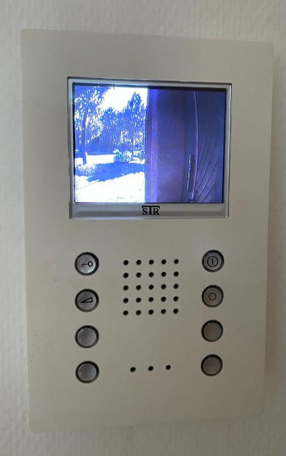 Moderne Wohnung In Eberswalde Экстерьер фото