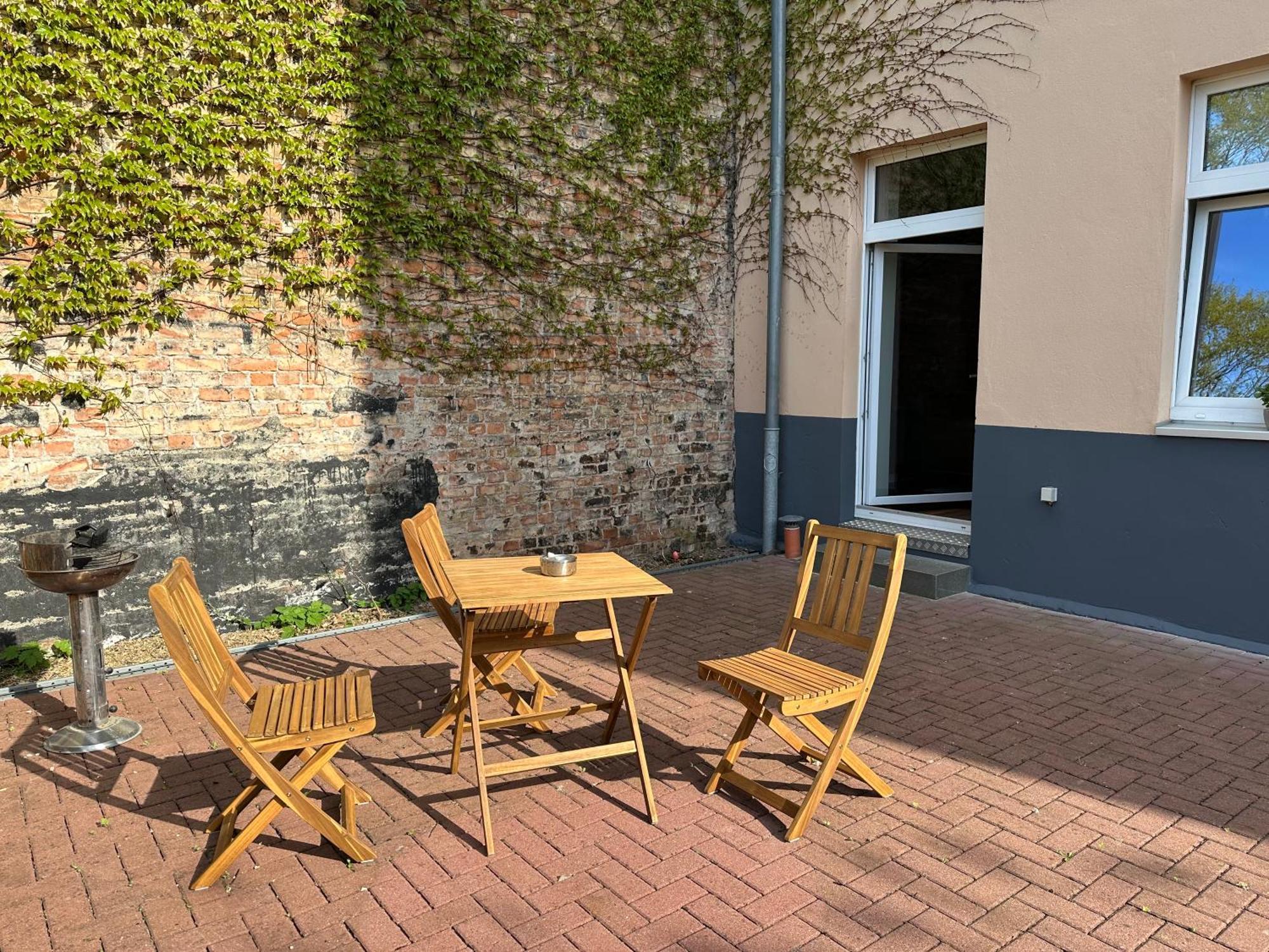 Moderne Wohnung In Eberswalde Экстерьер фото
